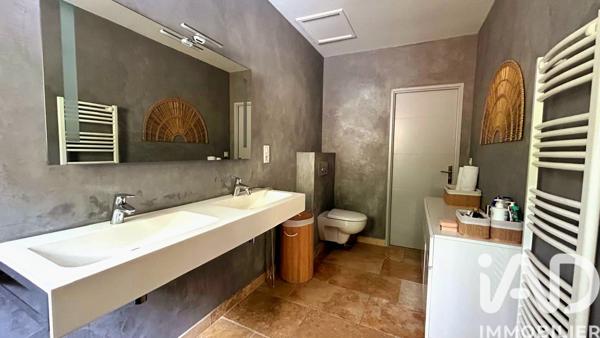 Maison à vendre 7 pièces 330 m² Gémenos