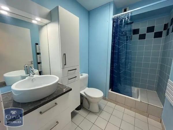 Appartement à louer 1 pièce 42.48m²