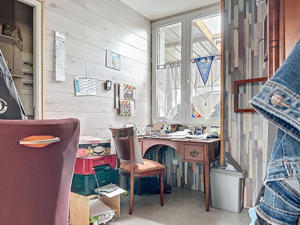 Maison Trégourez, 2 chambres possibilité de troisième, piscine chauffée, garage et atelier