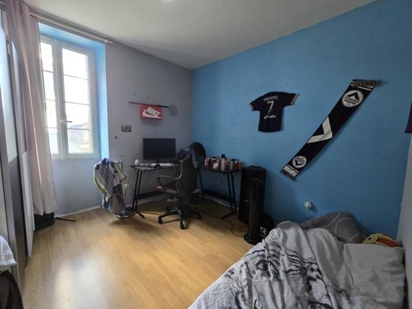 Maison à vendre |  Archiac |  7 pièces | 190 m²