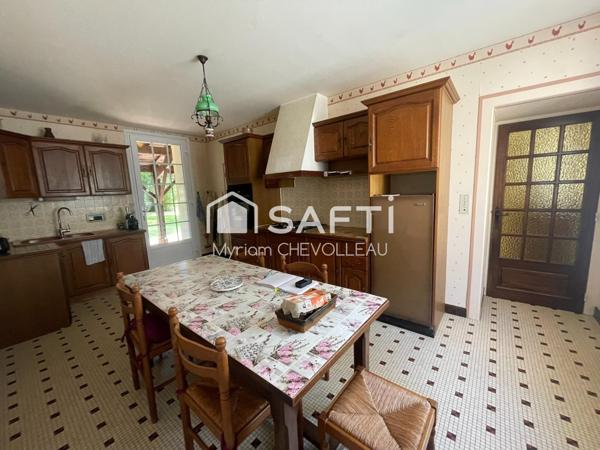 Belle maison de village au sein d'un écrin de verdure exceptionnel