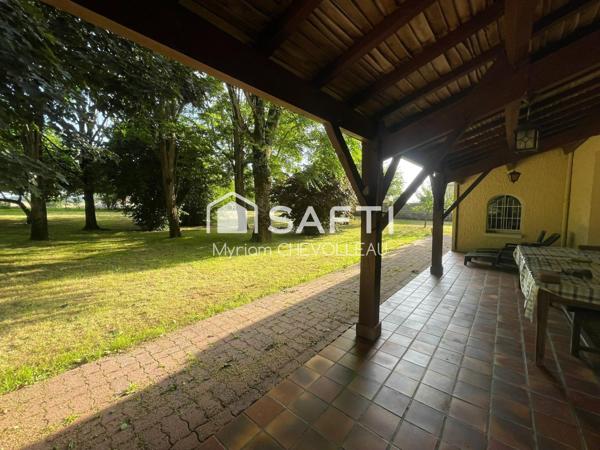Belle maison de village au sein d'un écrin de verdure exceptionnel