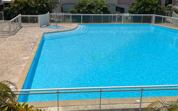 Appartement à vendre    3 pièces • 56,40 m2 Saint-François