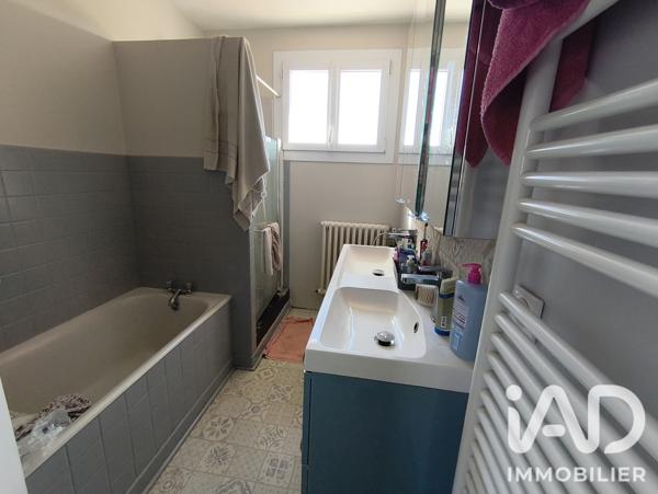 Maison à vendre 6 pièces 101,27 m² Lezay