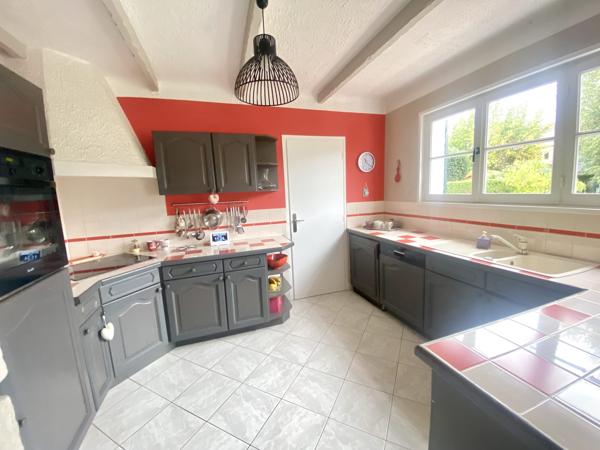 Maison mitoyenne 2 côtés à vendre, 5 pièces - Faches-Thumesnil 59155
