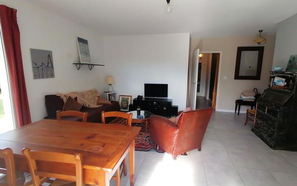 Appartement à vendre    3 pièces • 72,52 m2 Meschers-sur-Gironde