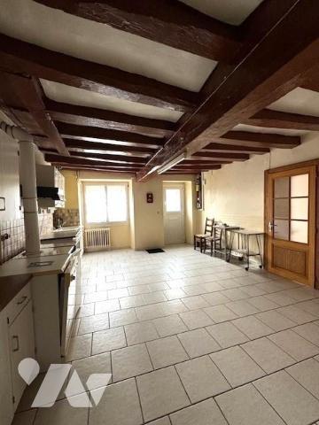 MAISON ANCIENNE A RESTAURER 