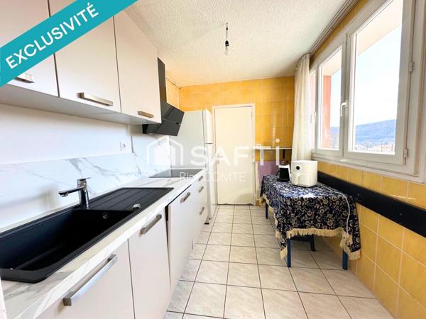 À vendre – Appartement 4 pièces – 82 m² – 4e étage – Lumineux avec vue dégagée