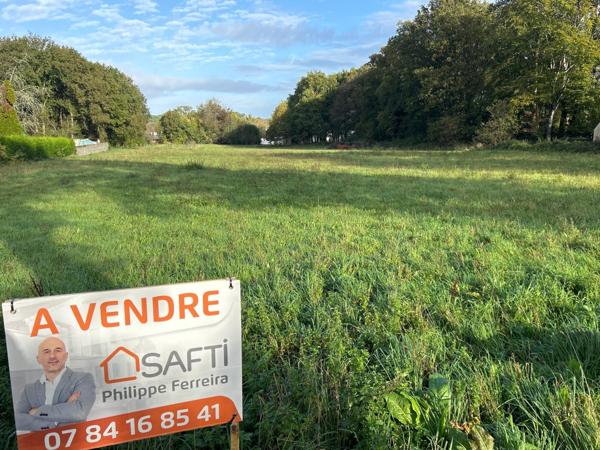 Très belle OPPORTUNITÉ de construction pour ce terrain divisible