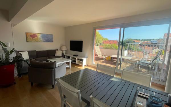 Appartement à vendre    3 pièces • 66,62 m2 Arcachon