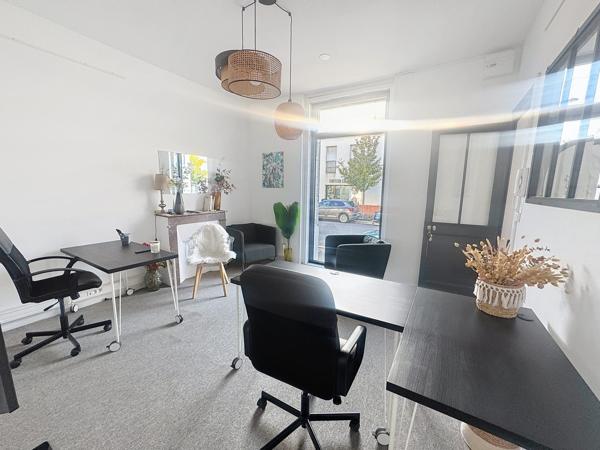 Bureau de 16m² au 1er étage