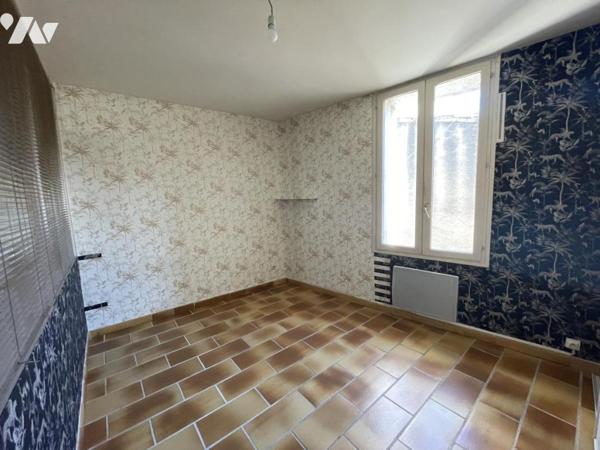 COURNONTERRAL, maison de village à vendre