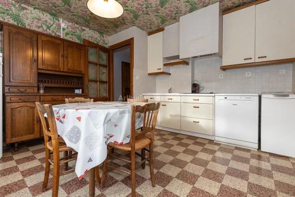 Vente Maison 5 pièces 117 m2 à Les Avenières Veyrins-Thuellin