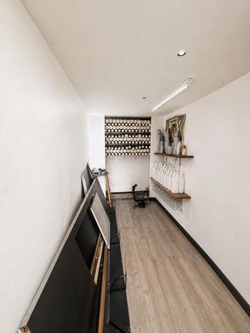 LOCAL COMMERCIAL – EMPLACEMENT CENTRAL – ANGOULEME CENTRE-VILLE