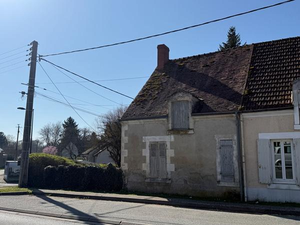 Maison à rénover située à CLAVIERES 36120 ARDENTES
