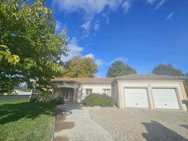 Maison à louer à Grièges dans l'Ain (01290), ref : 008/1529