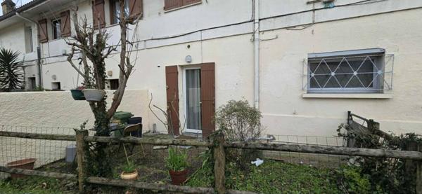 Immeuble à vendre 23 pièces de 373 m²