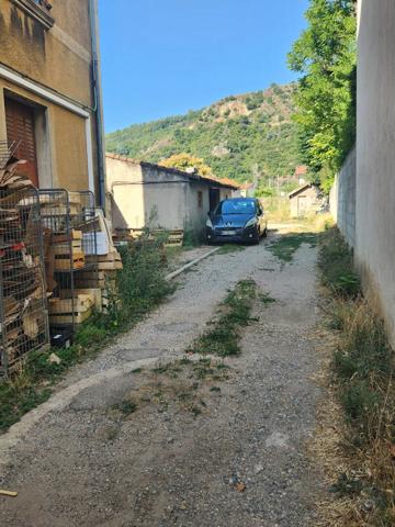 Immeuble de rapport plein centre TOURNON