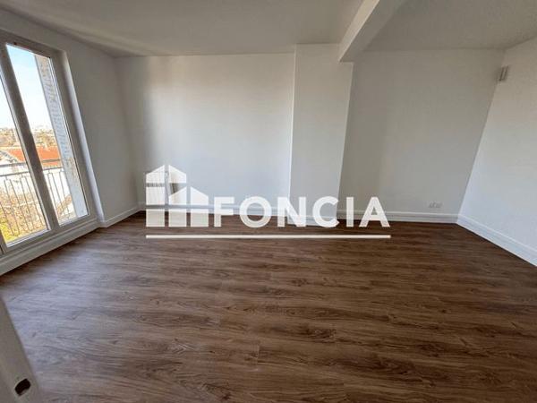 Location Studio 40.16 m² - 40 RUE SAINT HILAIRE La Varenne Saint Hilaire 94210