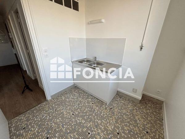 Location Studio 40.16 m² - 40 RUE SAINT HILAIRE La Varenne Saint Hilaire 94210