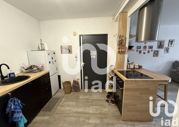 Appartement à vendre 2 pièces 45 m² Nîmes-Saint-Césaire