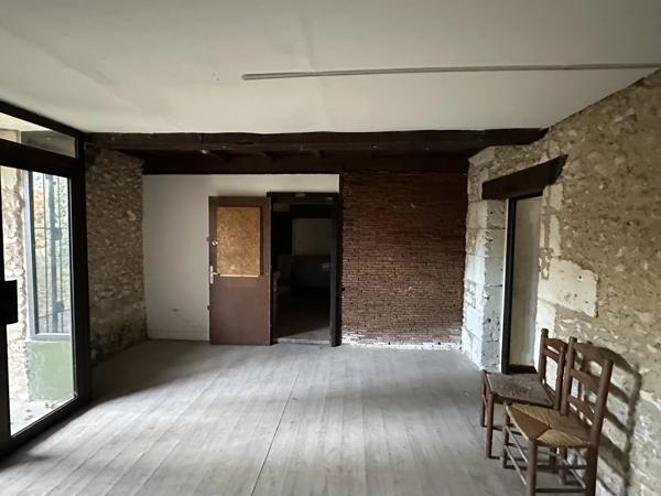 Ancien commerce à vendre, avec possibilités de faire des appartements