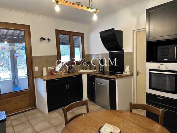 Maison 6 pièce(s) 4 chambre(s) 145 m²