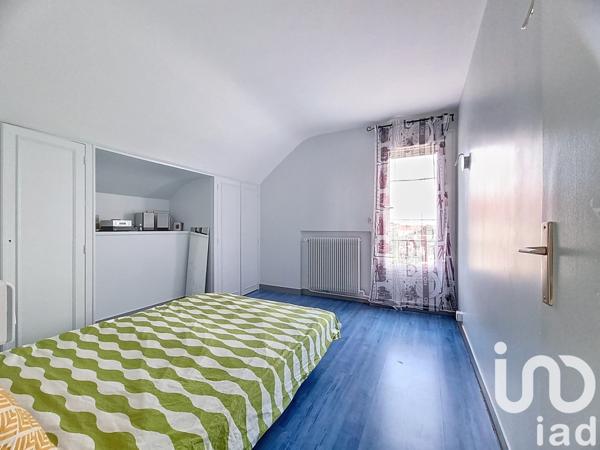 Maison à vendre 6 pièces 130 m² Paray-Vieille-Poste