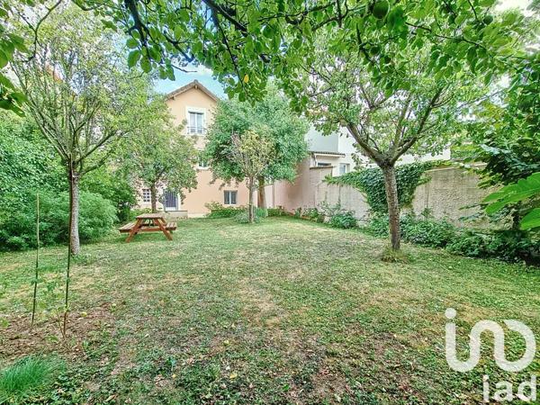 Maison à vendre 6 pièces 130 m² Paray-Vieille-Poste