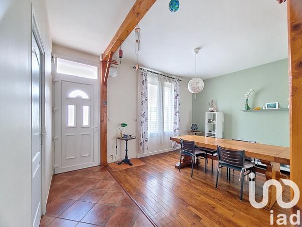 Maison à vendre 6 pièces 130 m² Paray-Vieille-Poste