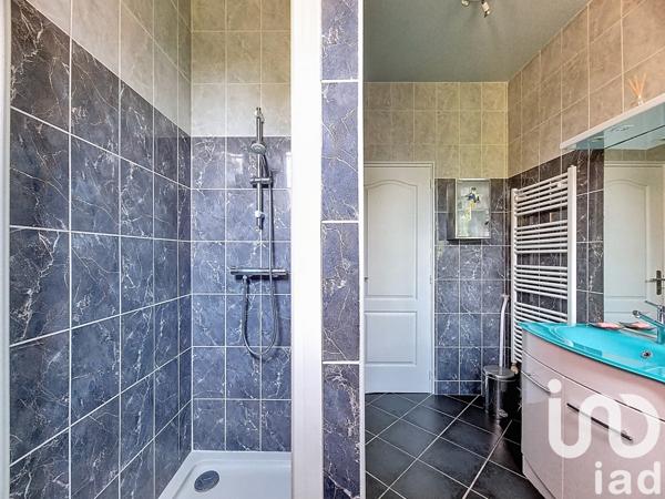 Maison à vendre 6 pièces 130 m² Paray-Vieille-Poste