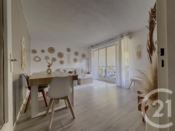 Appartement T4 à vendre  4 pièces - 78,86 m2 MARSEILLE - 13013