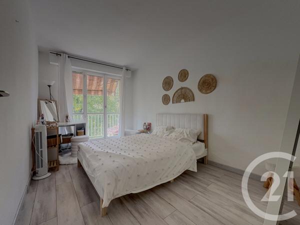 Appartement T4 à vendre  4 pièces - 78,86 m2 MARSEILLE - 13013