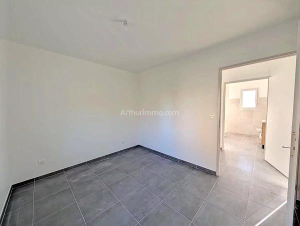 Location Maison 4 pièces 84 m2 à Coutras