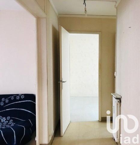 Appartement 3 pièces de 40 m² à Montluçon (03100)