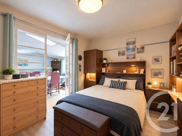Appartement F4 à vendre  4 pièces - 99,76 m 2   CAGNES SUR MER  - 06
