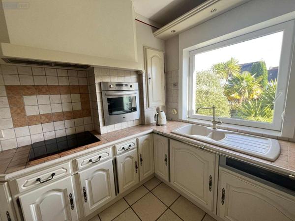 Maison individuelle à vendre à Trégueux dans les Côtes-d'Armor (22950), ref : 22147/86