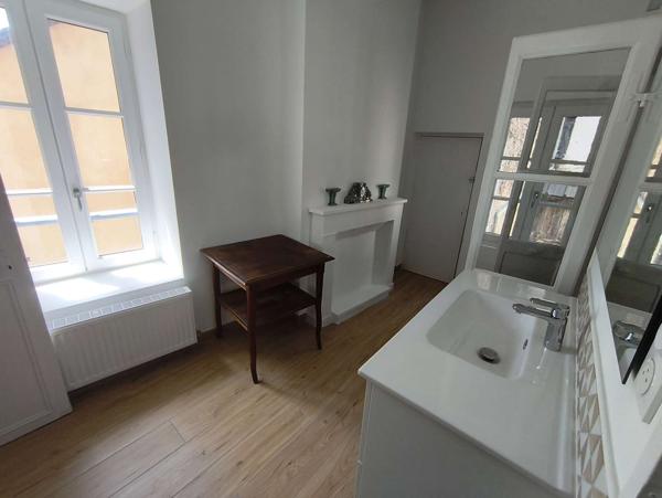 Appartement meublé T3 Tulle centre – rénové, lumineux, possibilité de colocation