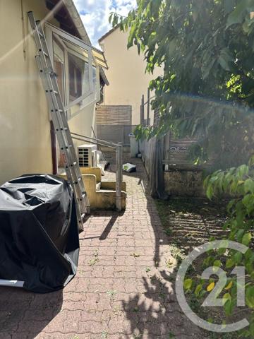 Maison à vendre  6 pièces - 73,54 m2 MANTES LA VILLE - 78