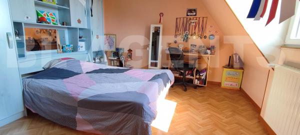 Maison 5 chambres avec plus de 7 hectares libre