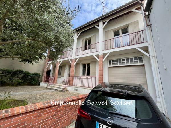 BERGERAC centre-ville, 4 chambres, 2 sdb, bureau, double-garage, jardin clos, piscine, sous-sol