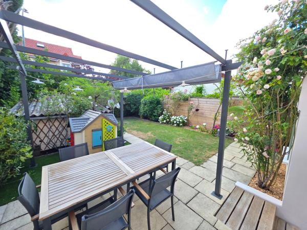 Maison à vendre 5 pièces LA CELLE SAINT CLOUD (78)