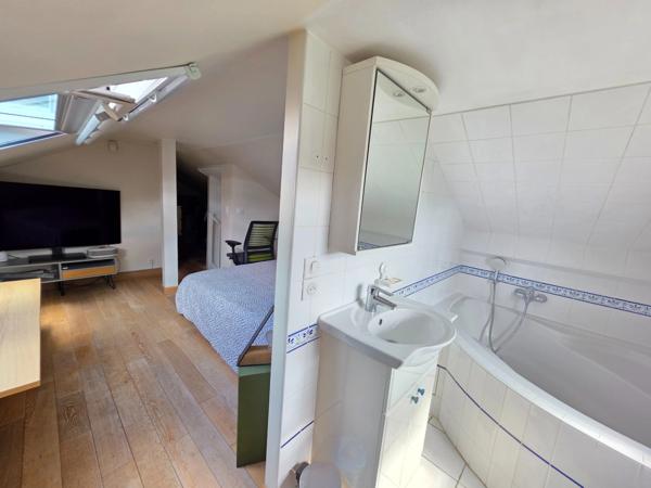 Maison à vendre 5 pièces LA CELLE SAINT CLOUD (78)