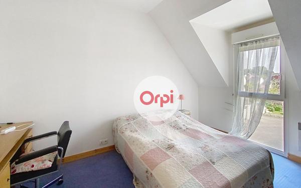 Maison à vendre    5 pièces •  Theix