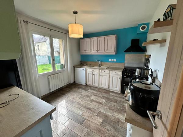 PAVILLON IDEAL POUR UNE GRANDE FAMILLE !