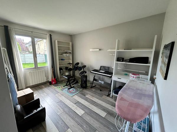 PAVILLON IDEAL POUR UNE GRANDE FAMILLE !