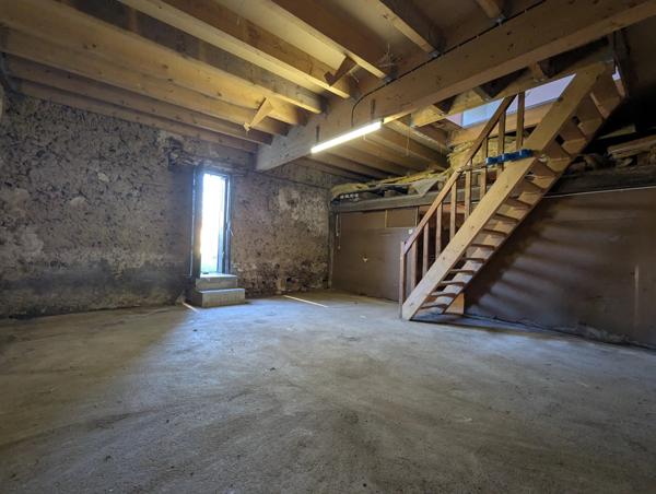 Maison de caractère, située au cœur de la Vienne.