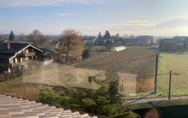 Appartement à louer    1 pièce •  Veigy-Foncenex