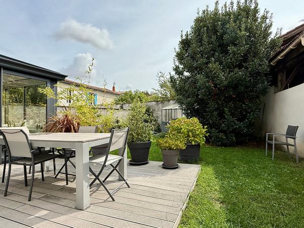 Maison Surgeres 6 pièce(s)