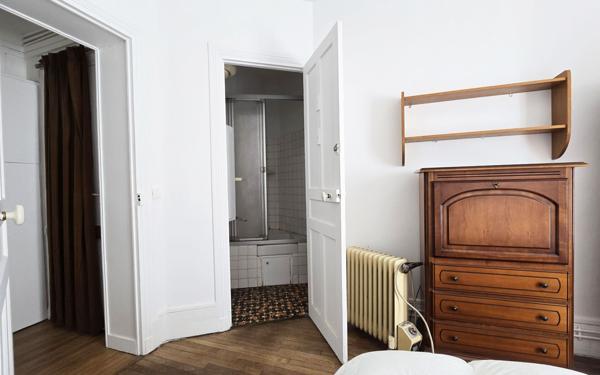 Appartement à louer    3 pièces • 55,81 m2 Paris 14